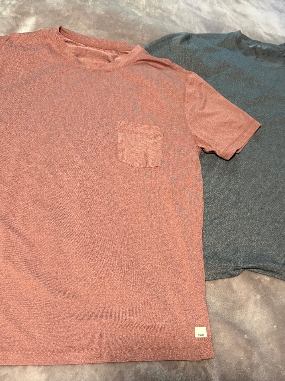 Vuori Tradewind Shirt - Medium - Lot of 2